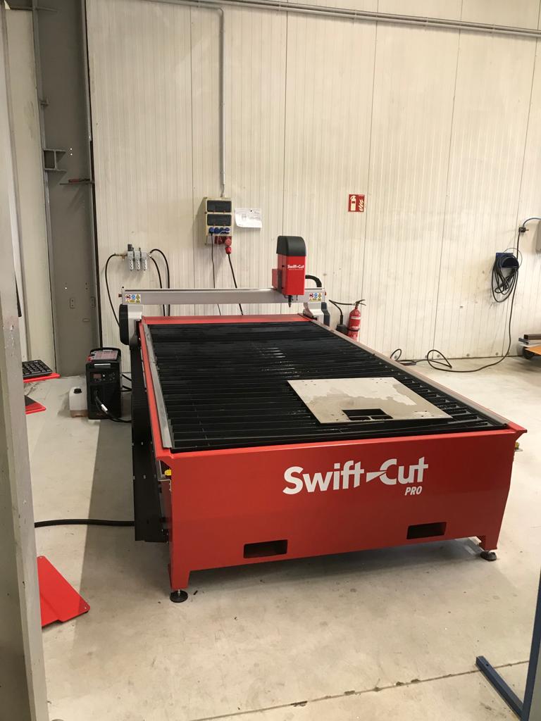 Swift-Cut Pro CNC plasma cutting table