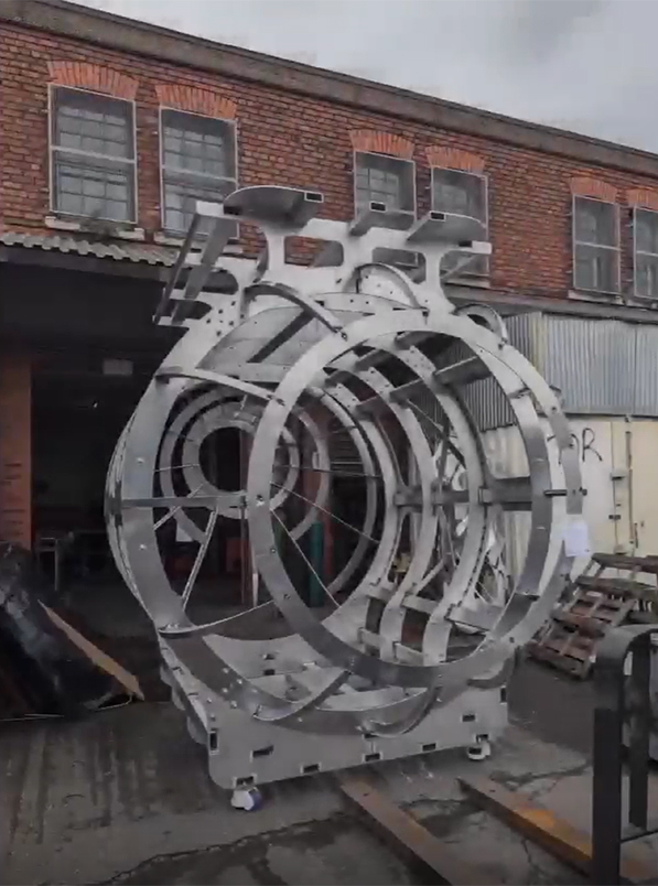 TOR Design and Fabrication - Image of submarine sculpture made from metal pieces cut on Swift-Cut Pro being put together