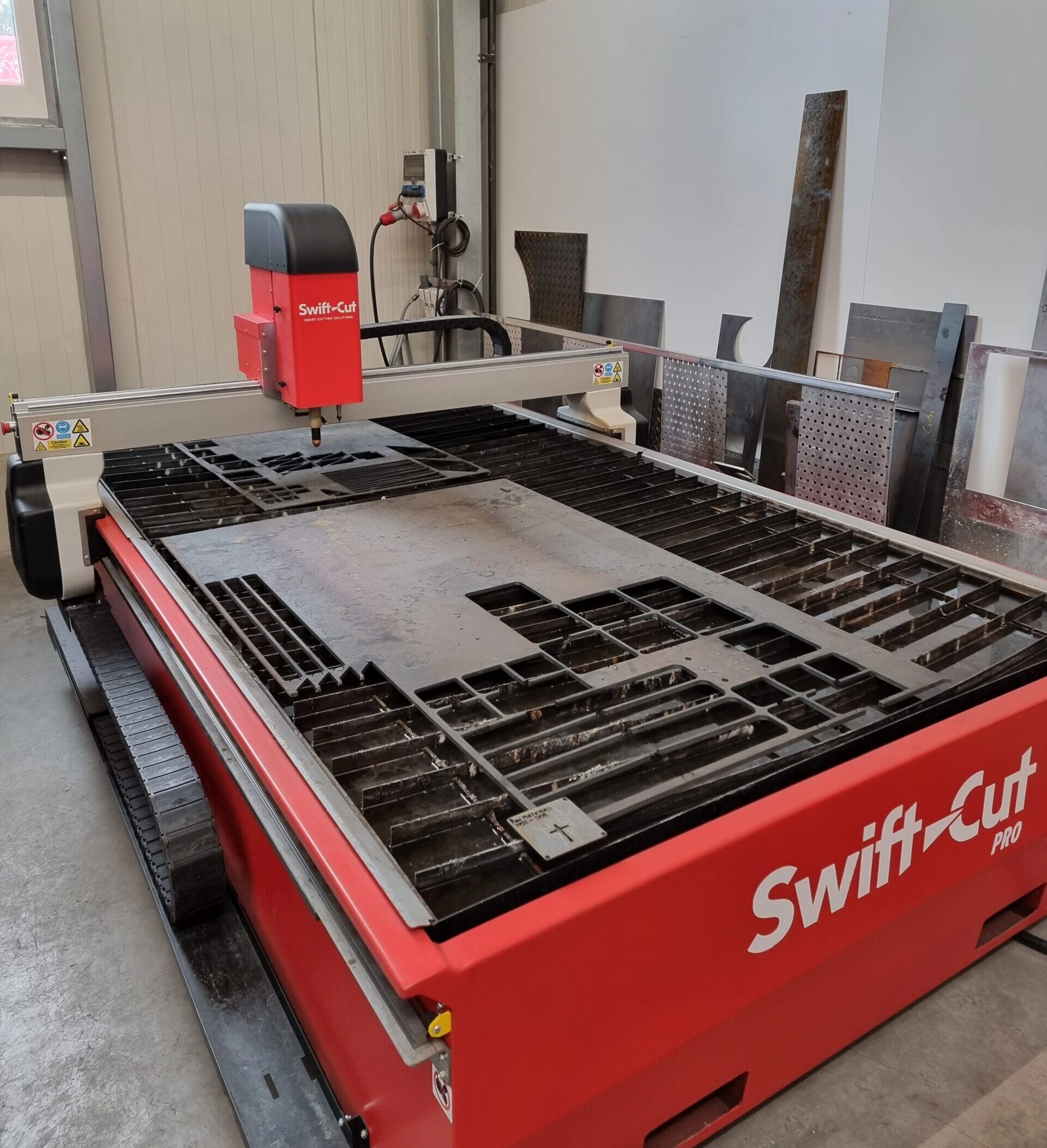Swift-Cut Pro CNC plasma cutting table