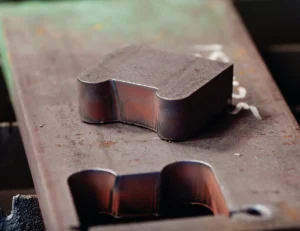 25mm Mild Steel 125 amps being cut with Swift-Cut plasma cutting table