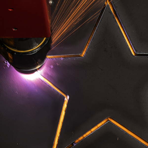 ESAB Precision 130 plasma system cutting out a star in sheet metal on a Swift-Cut XP CNC plasma cutting table