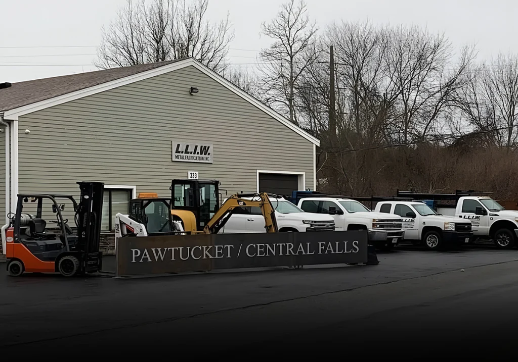 LLIW Metal Fabrication, building exterior