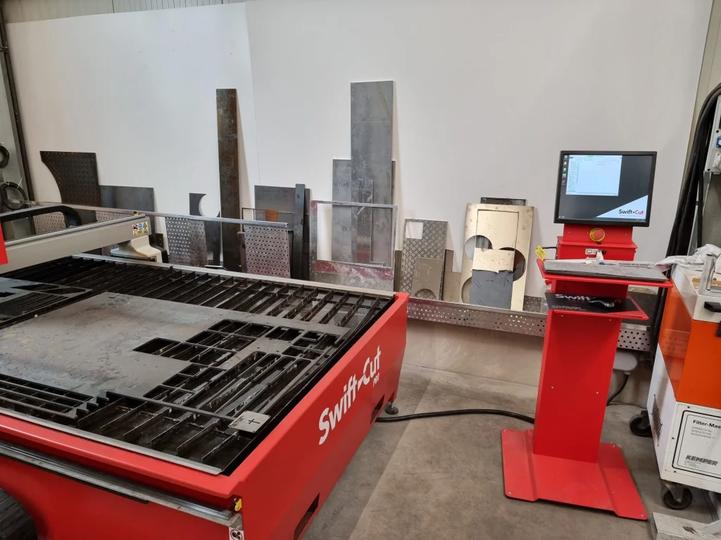 Swift-Cut Pro CNC plasma cutting table